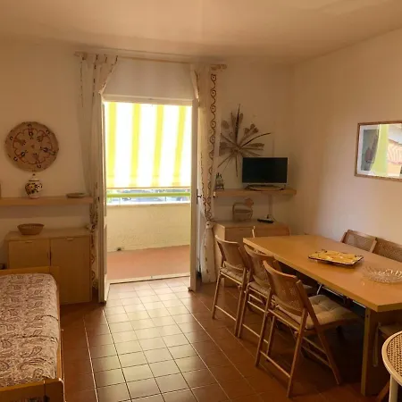 Etruscan Coast & Rome Gateway